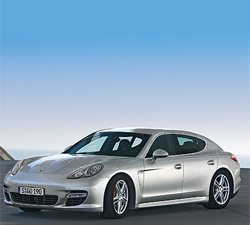 Panamera: il coupè quattro porte di casa Porsche