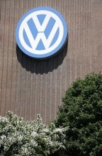 Volkswagen minaccia Magna di interrompere rapporti commerciali