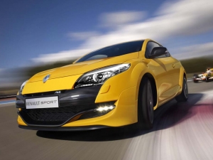 Renault Mégane Coupé Rs: la formula1 scende in strada