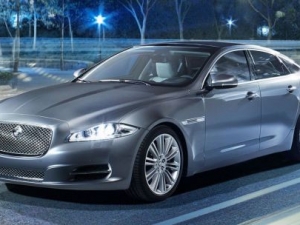 Jaguar XJ, ecco i prezzi dell'ammiraglia inglese.