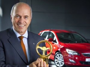 Nuova Opel Astra: Volante d’Oro nella classe compatta