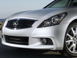 Salone di Los Angeles 2009: Infiniti G37 restyling