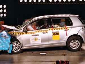 Volkswagen Golf è l’auto più sicura secondo l’Euro NCAP