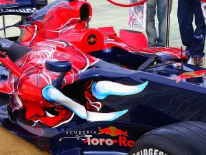 F1, Toro Rosso debutterà a Valencia