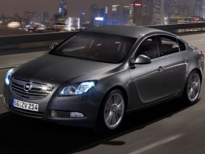Attesa incentivi auto 2010:  ecco le offerte di Opel e Volkswagen