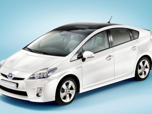 Il problema ai freni della Prius mette in ginocchio la Toyota