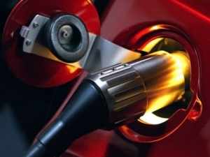 Secondo Greenpeace le auto elettriche aumenterebbero le emissioni di CO2