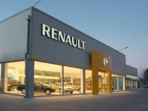 Obiettivo Renault: difendere la rete di distribuzione in Italia