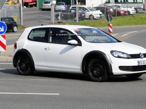 Volkswagen Golf VII: prototipo su strada