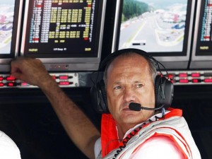 F1, McLaren: Dennis rimprovera i suoi piloti