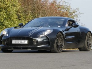 Aston Martin One 77: prove tecniche al Nürburgring, fotospia.