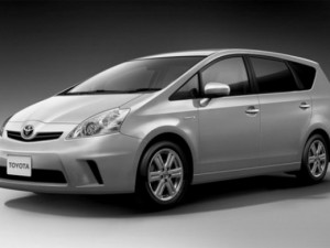 Toyota Prius Verso: debutto al Salone di Detroit 2010 per la MPV elettrica.