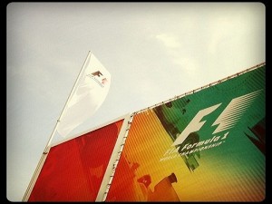 F1, i team contro le nuove normative della Fia. Ecco il calendario del 2012.