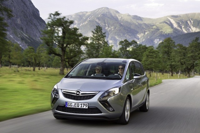 Opel Zafira Tourer: disponibile la versione a metano.