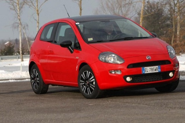 Fiat Punto 2012: nuovo restyling con nuovi motori TwinAir.
