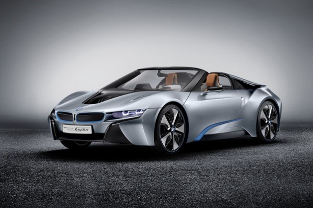 Bmw i8 Spyder concept: la sportiva elettrica tedesca in versione cabrio.