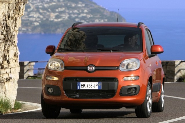 I prezzi della Fiat Panda GPL: la EasyPower sfida il caro benzina.
