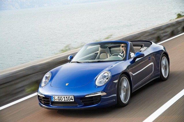Nuova gamma Porsche 911: arrivano le integrali Carrera 4 e 4S.
