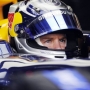 Gp Bahrain, Sebastian Vettel cerca la concentrazione prima del via