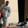 Gp Bahrain, Schumacher osserva la McLaren al termine della gara