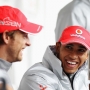 Gp Canada 2010, Jenson Butto e Lewis Hamilton firmano autografi