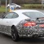 Jaguar XK, il retro e il fianco