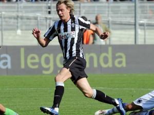 Juventus - Lecce 4 a 0: il video dei gol di Aquilani,Melo,Quagliarella e Del Piero.
