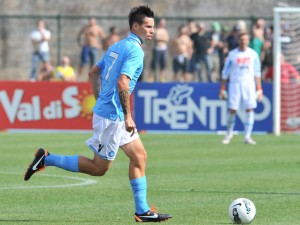 Marek Hamsik gioca con dei bambini ed esulta al gol, il video.
