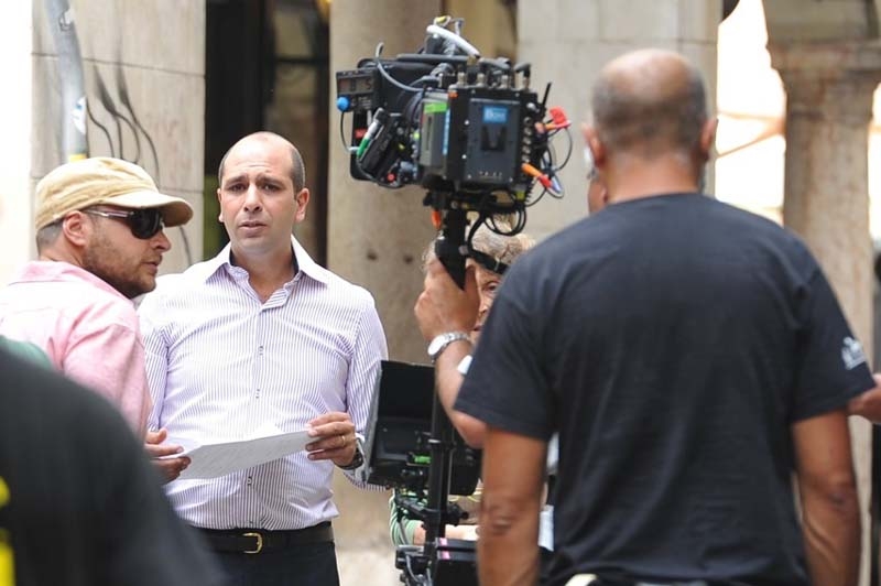 Sul set di Sole a catinelle, ultimo film di Checco Zalone Cinema Fanpage Sul set di Sole a catinelle, ultimo film di Checco Zalone Cinema Fanpage