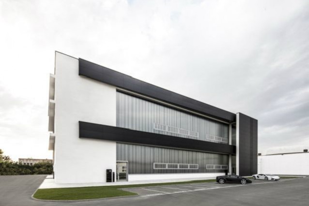 Protoshop di Lamborghini, il primo edificio multipiano in classe A.