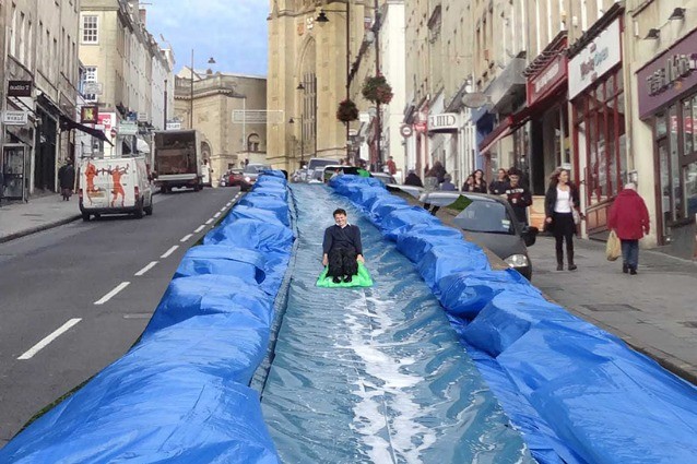 Park and Slide: uno scivolo gigante nel centro di Bristol.