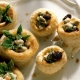 Antipasto nei bicchierini: grandi vol au vent di ortaggi con besciamella