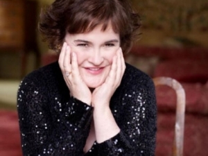 Susan Boyle, botox e sbiancamento denti: pronta per innamorarsi