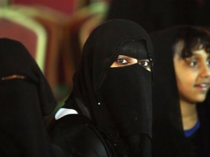 Arabia Saudita, donne on line: blog racconta il mondo femminile senza velo.