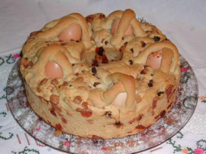 Pasqua: casatiello, ecco la ricetta della tradizione napoletana.
