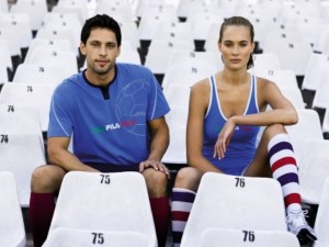 Mondiali 2010: collezione abbigliamento Fila per tifare Italia.