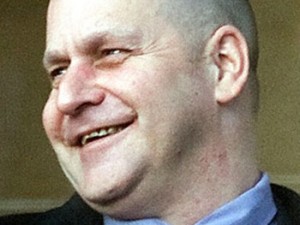Sesso tra padre e figlia, incesto scoperto dalla moglie: amanti condannati.