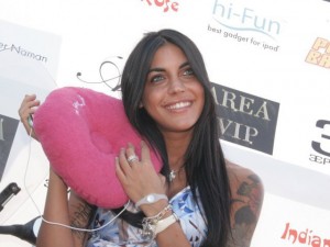 Veronica Ciardi: nel trolley rubato solo vestiti, scarpe e make up