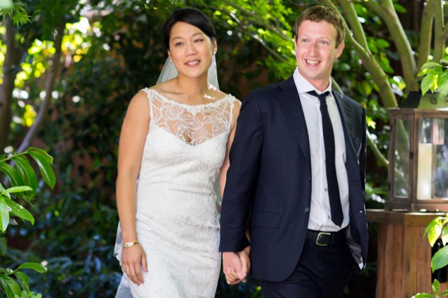 Un abito da sposa di Claire Bettibone per Mrs Zuckerberg.
