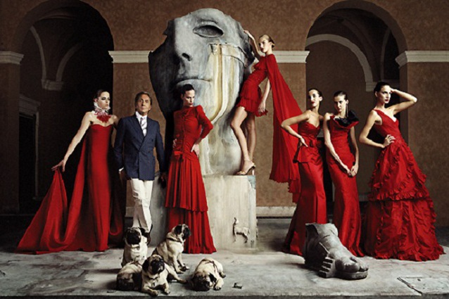 Valentino Garavani festeggia 80 anni.