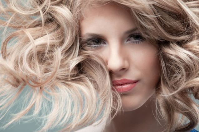 Latte uterino una maschera per risposte di capelli