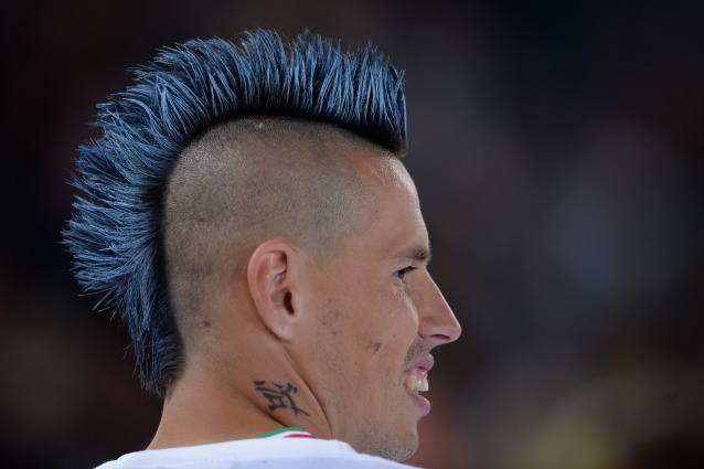 Taglio di capelli giocatori