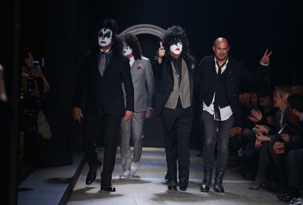 i-kiss-in-passerella