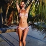 kate-moss-bikini-a-quadri