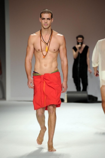 il-modello-nudo-di-frankie-morello