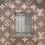 louis-vuitton-finestra-monogramma
