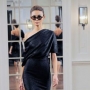 victoria-beckham-autunno-inverno-2010-spalline-calanti