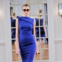victoria-beckham-autunno-inverno-2010-tubino-blu