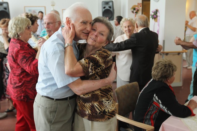 Sposare la persona sbagliata e capirlo tardi: ecco i rimpianti degli over 50.
