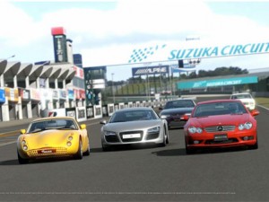 Gran Turismo 5: arriva il download del dlc con Lamborghini, BMW e Jaguar.